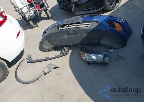 2018 Ford Escape S z USA, uszkodzony, nr VIN 1FMCU0F7XJUD58704